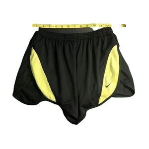 Nike shorts Kid’s LARGE 